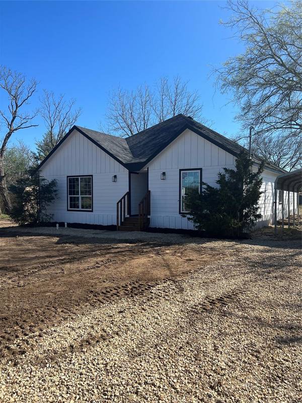 499 Tawakoni Drive,  Emory,  TX 75440