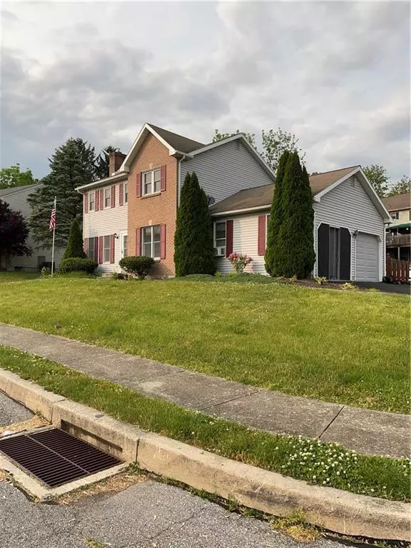 4573 Cairo Drive, Whitehall Twp, PA 18052