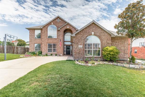 8136 Slide Rock Road, Fort Worth, TX 76137