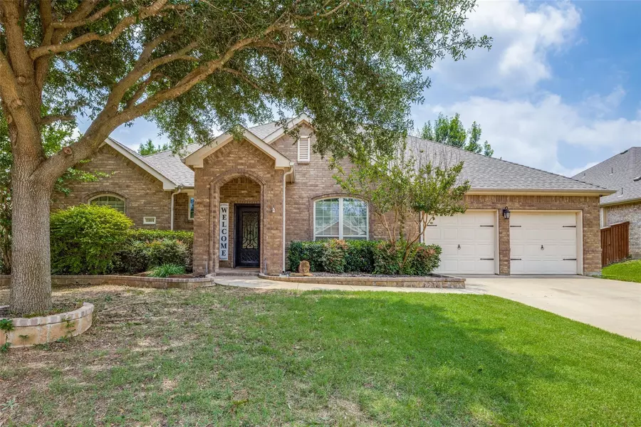 1101 Sunland Court, Mansfield, TX 76063