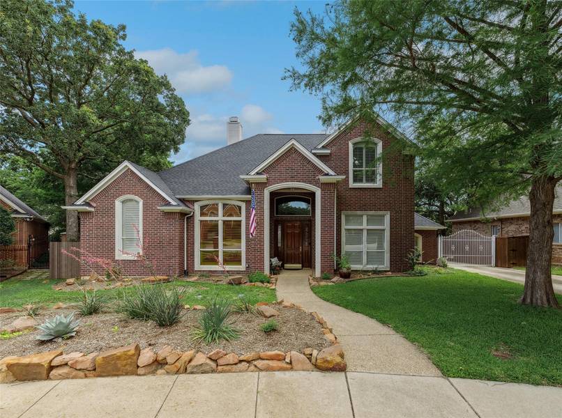 3305 Sweet Gum Lane, Grapevine, TX 76051