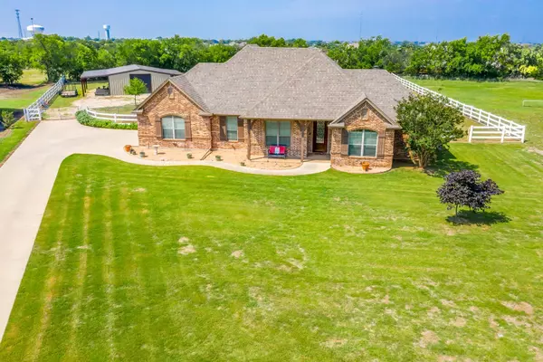 2116 Bear Springs Drive, Haslet, TX 76052