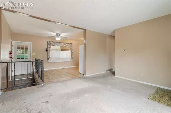 Colorado Springs, CO 80916,4127 London LN