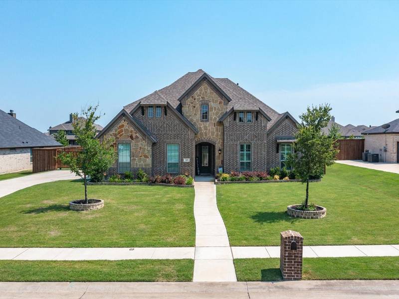 148 Old Bridge Road, Waxahachie, TX 75165