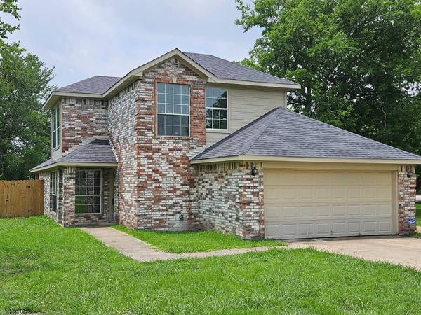 412 Henderson Street, Terrell, TX 75160