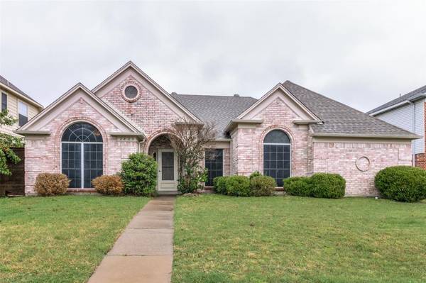 2825 Clearmeadow Drive, Mesquite, TX 75181