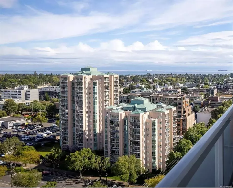 Victoria, BC V8V 4Y4,1020 View St #603