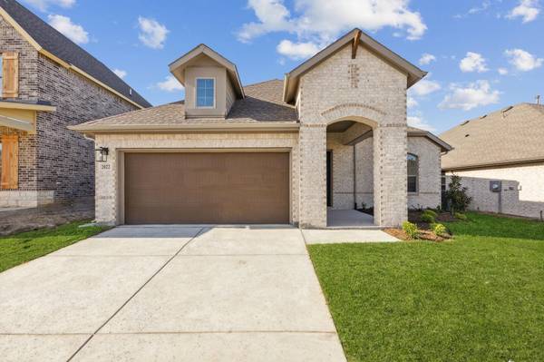 2022 Clearwater Way, Royse City, TX 75189