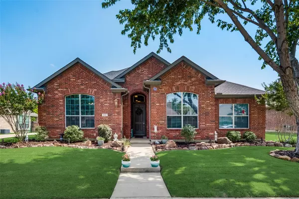 301 Midnight Drive, Royse City, TX 75189