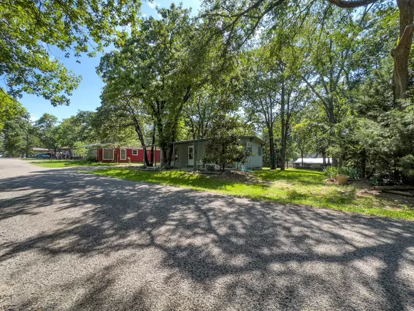 Gordonville, TX 76245,221 Little John Road