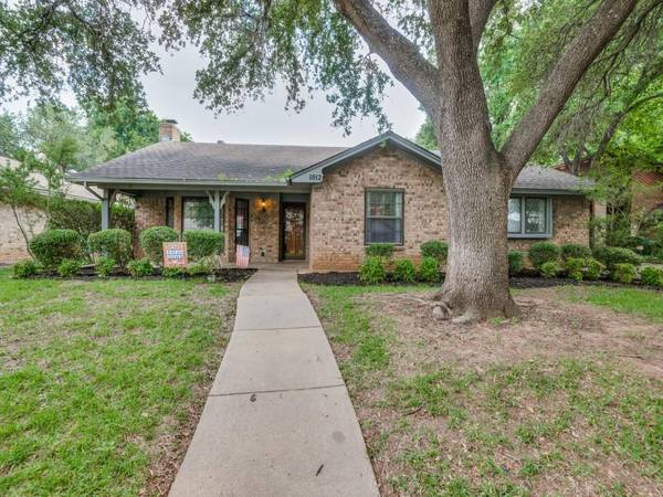 1012 Tulane Drive, Arlington, TX 76012