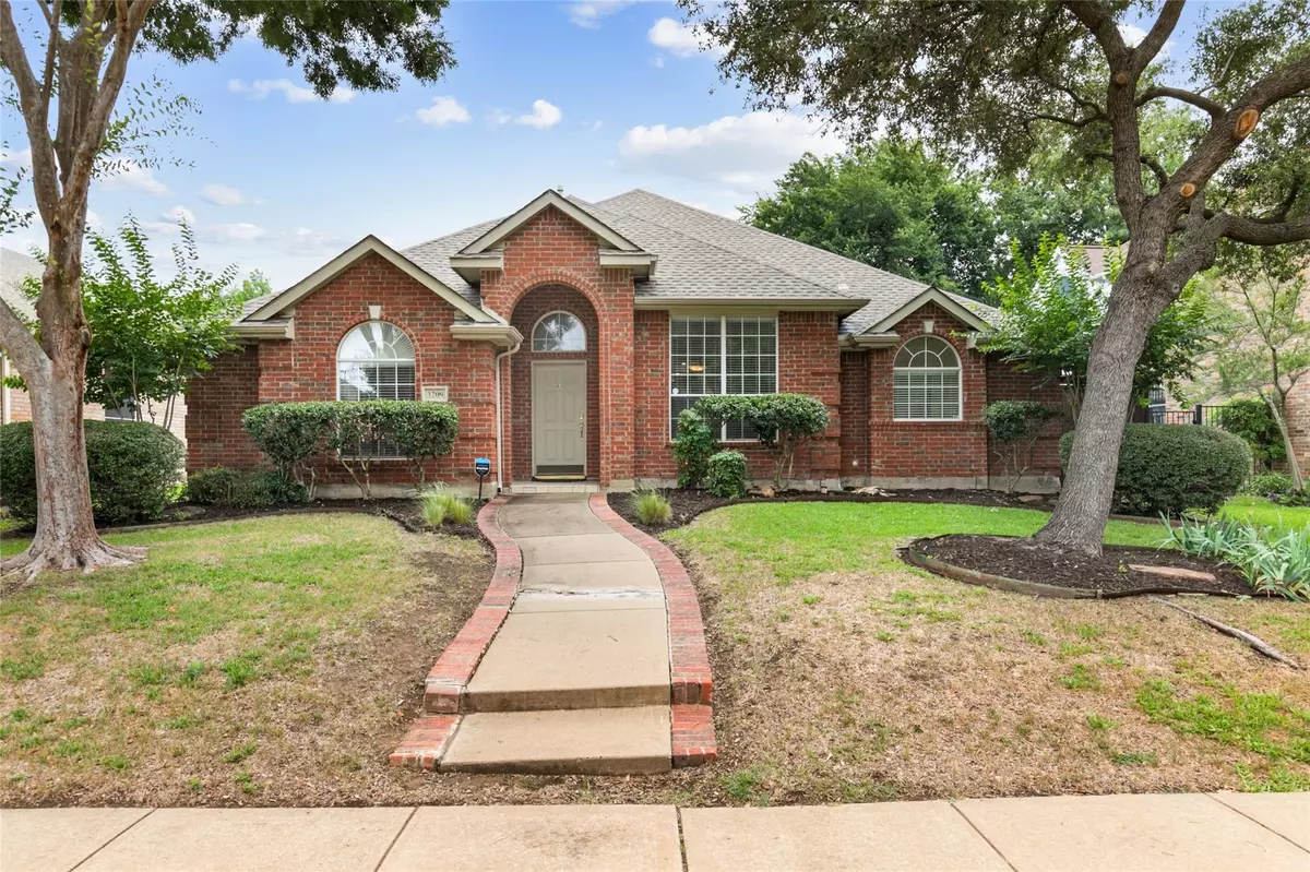 Plano, TX 75074,3209 Heatherbrook Drive