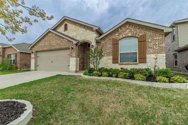 1033 N Churchill Drive,  Fate,  TX 75189