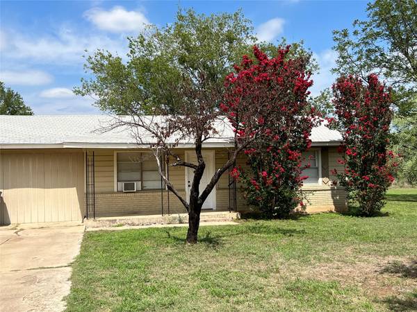 704 Longhorn Drive, Early, TX 76802