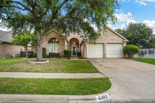 6302 Willowstone Trail, Arlington, TX 76018