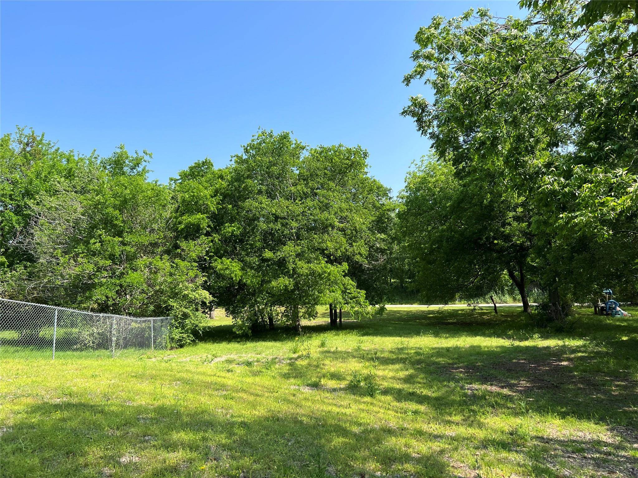Denison, TX 75021,715 E Hanna Street