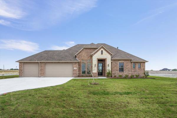 209 Basalt Lane, Reno, TX 76020