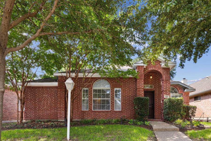 4211 Briarbend Road, Dallas, TX 75287