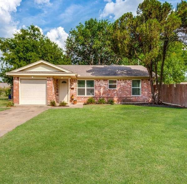 618 Fairview Drive, Richardson, TX 75081