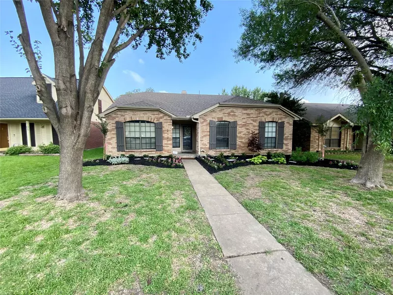 2701 Deer Creek Court, Garland, TX 75040