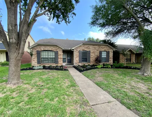 Garland, TX 75040,2701 Deer Creek Court