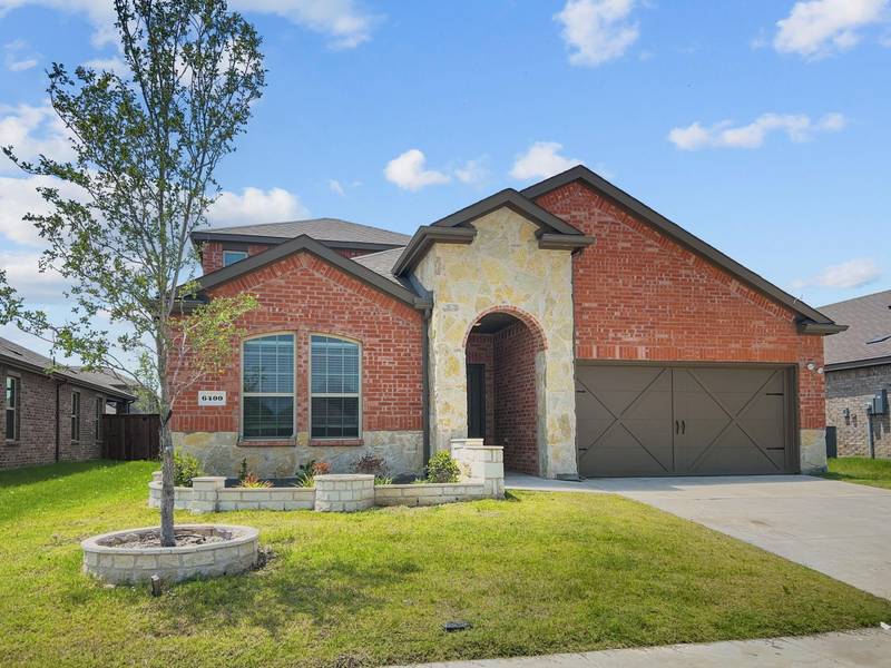 6400 Wales Street, Aubrey, TX 76227