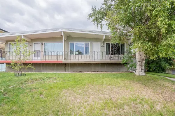 Calgary, AB T2K 5B9,1406 Nutana PL NW