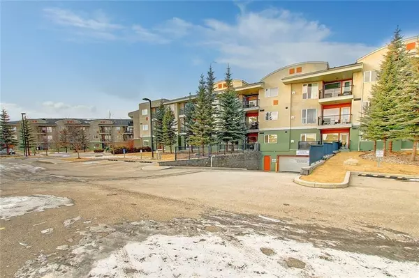 Calgary, AB T3H 5V5,69 Springborough CT SW #228