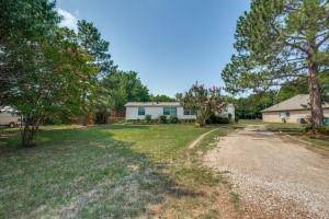 504 Howard Drive, Lake Dallas, TX 75065