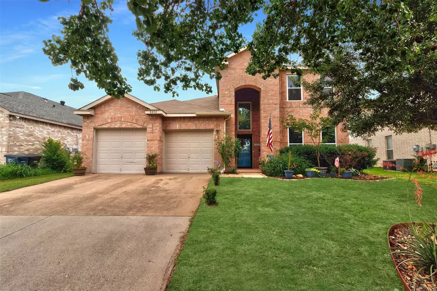 8400 Ram Ridge Road, Fort Worth, TX 76137