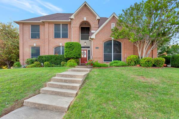 8528 Steeple Ridge Drive, North Richland Hills, TX 76182