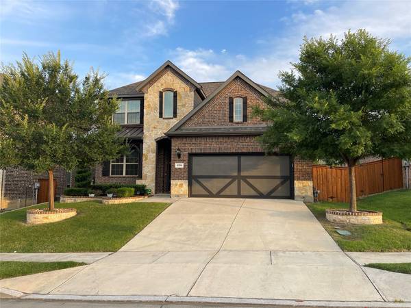 4304 Oak Chase Drive, Fort Worth, TX 76244