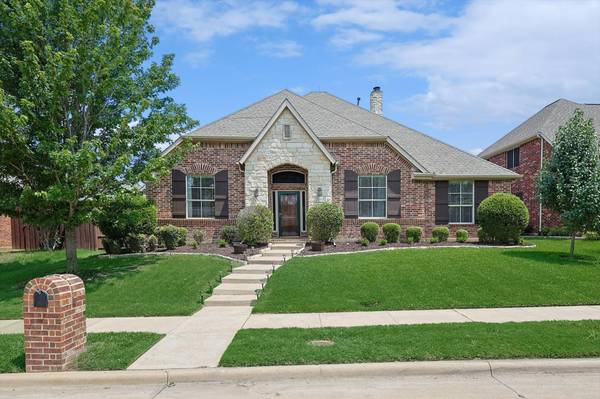 2017 Saint Pierre Drive, Carrollton, TX 75006