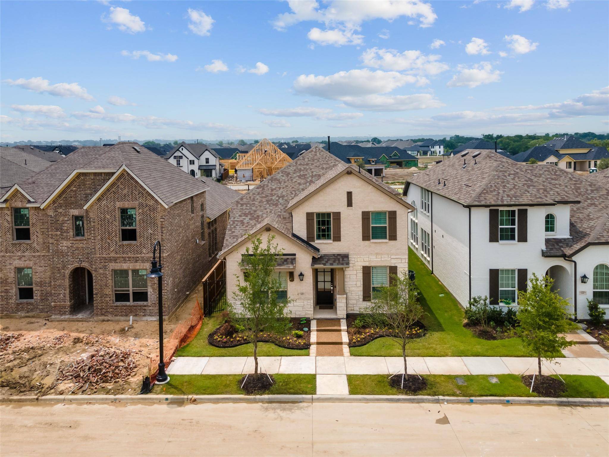 1428 Eden Valleywood Parkway,  Arlington,  TX 76005