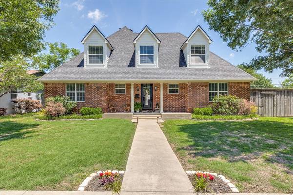 3667 Delford Circle, Dallas, TX 75228