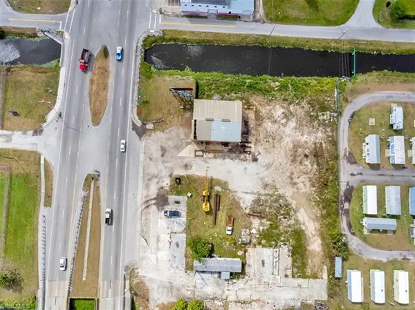 951 E Sugarland HWY, Clewiston, FL 33440
