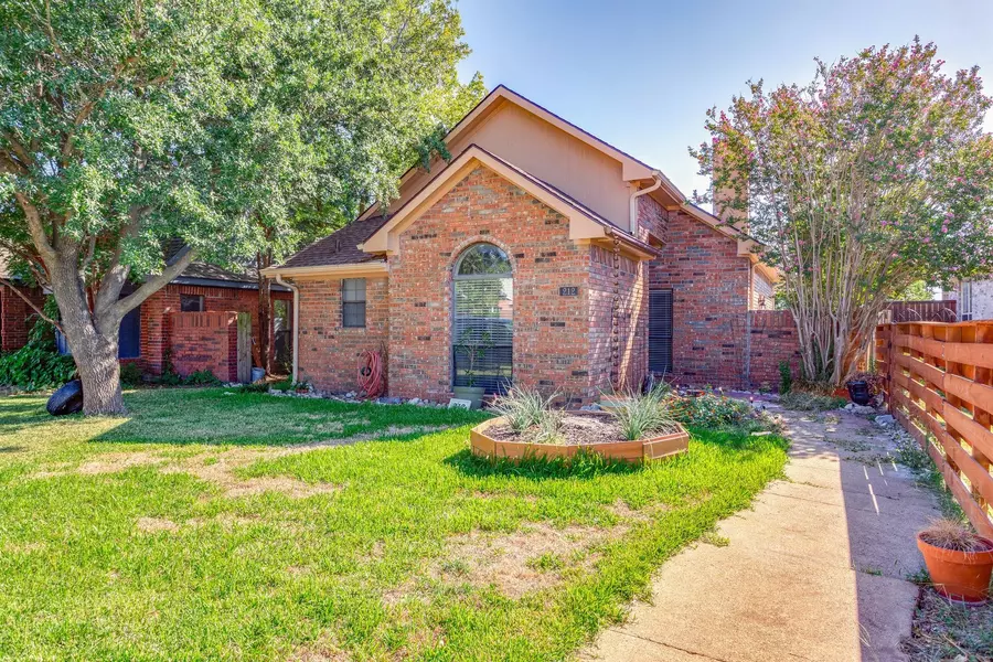 212 Piccadilly Circle, Wylie, TX 75098