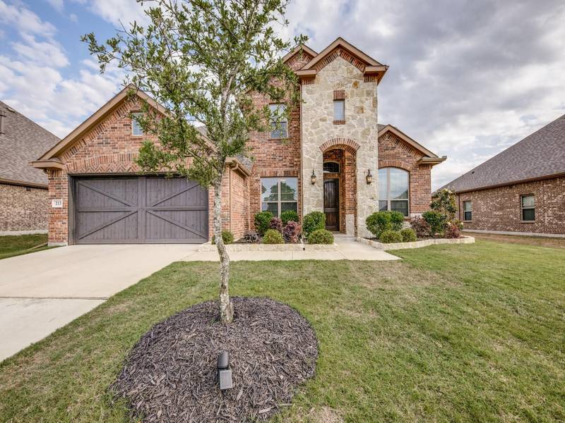 213 Champion Drive, Wylie, TX 75098