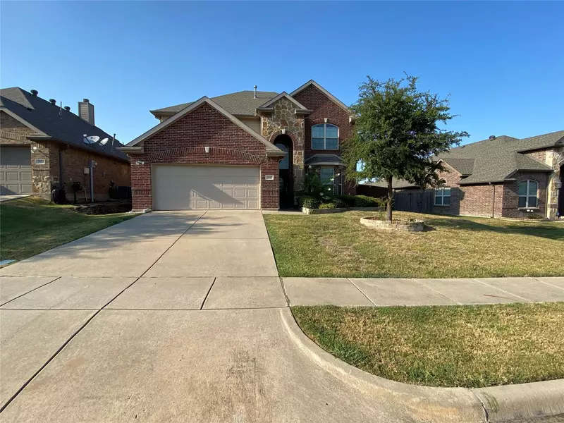 2912 Hunters Way, Wylie, TX 75098