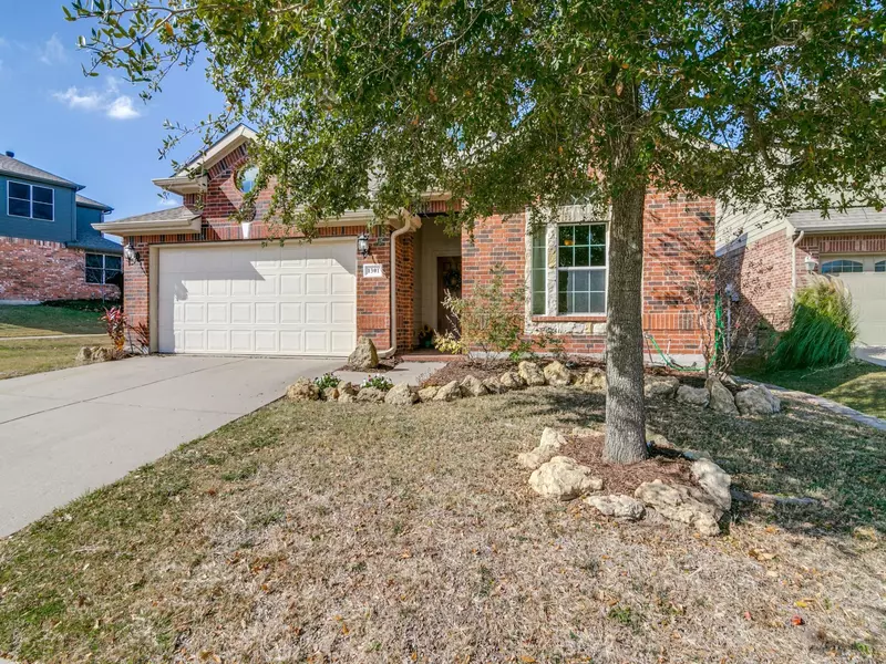 1301 Chestnut Hill Drive, Wylie, TX 75098