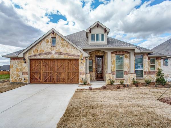 212 Maltese Circle, Wylie, TX 75098