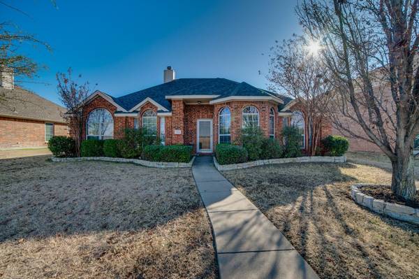 1102 Camelot Drive, Wylie, TX 75098