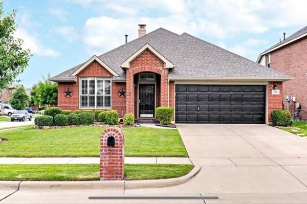 1934 Highland Oaks Drive, Wylie, TX 75098