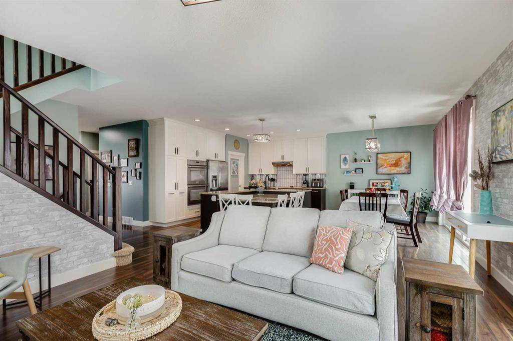 Airdrie, AB T4B 0S6,170 Canals Close SW