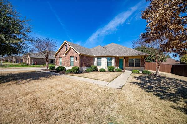 201 Forestbrook Drive, Wylie, TX 75098