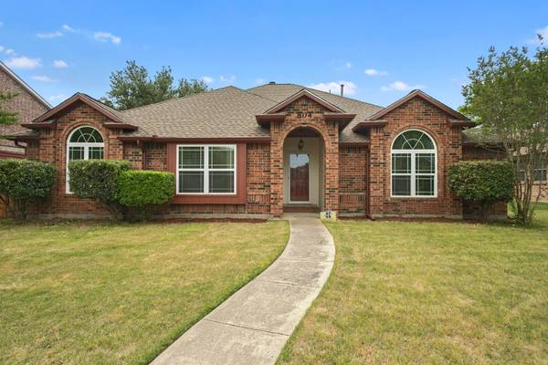 804 Heatherwood Drive, Wylie, TX 75098