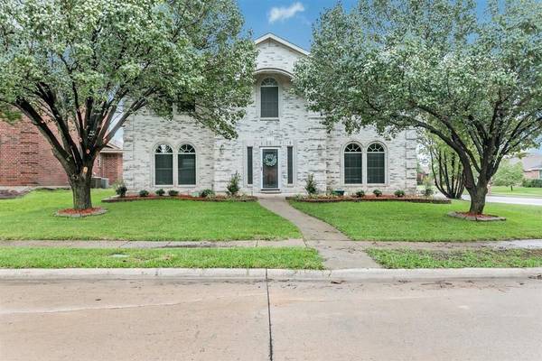 212 Towngate Drive, Wylie, TX 75098