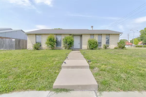 Rowlett, TX 75088,8609 Woodside Road