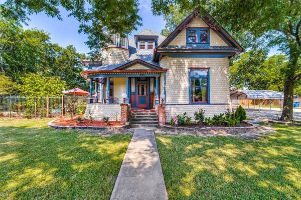 405 N Ballard Avenue,  Wylie,  TX 75098