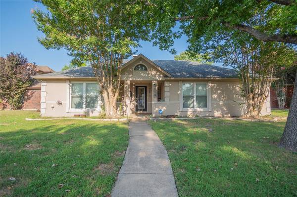 2406 Spring Meadow Drive, Mesquite, TX 75150